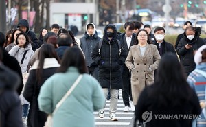 전국 맑지만 미세먼지 농도↑…아침엔 추워요(오늘 날씨)