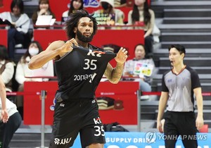 &apos;평균 30점&apos; kt 배스, 프로농구 3라운드 MVP