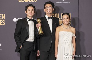 골든글로브 3관왕 &apos;성난 사람들&apos;…현대인 분노 표현한 &apos;수작&apos;