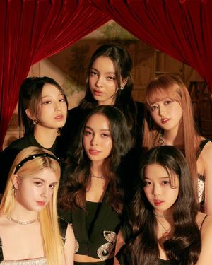 JYP 글로벌 걸그룹 &apos;비춰&apos;, 데뷔 싱글 콘셉트 포토 공개