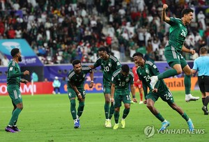 [아시안컵] &apos;96분 극장골&apos; 사우디, 첫 경기서 오만에 2-1 역전승