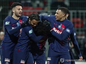 PSG, 프랑스컵 32강서 3부 팀에 4-1 대승…음바페 &apos;2골 2도움&apos;