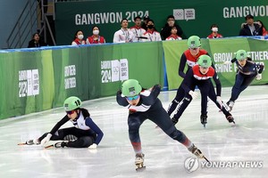 [청소년올림픽] 쇼트트랙 혼성계주, 메달 획득 실패…준결승서 넘어져