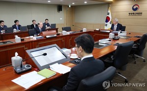 김홍일, 취임 후 첫 회의…"방통위 조속히 5인체제 되길 희망"