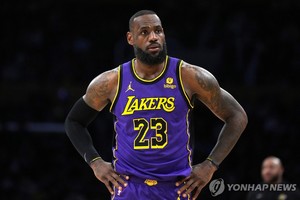 NBA &apos;살아있는 전설&apos; 제임스, 최초 20회 연속 올스타전 선발