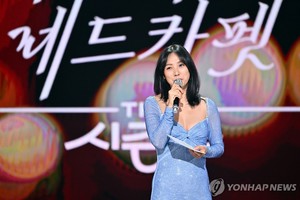 가수 이효리, 모교 국민대에서 내일 졸업식 축사