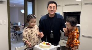 "쇼윈도의 끝판왕"…&apos;이지혜♥&apos; 문재완, 결국 생일파티 성공