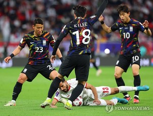 &apos;이재성 골대&apos; 클린스만호, 요르단과 아시안컵 전반 0-0 맞서