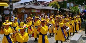 "설 연휴 전주에서 풍성한 전통문화행사 즐기세요"