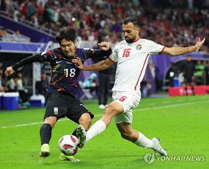 PSG 엔리케 감독 "아시안컵 치른 이강인, 다음 주까지 쉴 것"