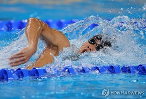 황선우, 자유형 200ｍ 전체 2위로 결승행…"3회 연속 메달 도전"