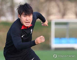 이강인 측 "&apos;주먹 날렸다&apos; 기사, 사실과 달라"