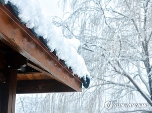 강원영동에 많은 눈…동해안·산지에 내일까지 최대 50㎝ 이상(오늘 날씨 예보)