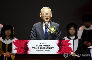 [동정] 유인촌 장관, 한예종 연극원 30주년 기념행사 참석