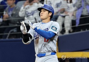 오타니 쐐기타…다저스, 샌디에이고 꺾고 MLB 서울 개막전 승리