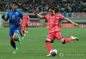 &apos;30살에 A매치 데뷔&apos; 이명재 "짧았지만 포기하지 않았던 꿈"