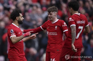 &apos;살라흐 결승포&apos; 리버풀, 브라이턴에 2-1 역전승…EPL 선두 탈환