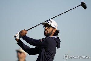 바티아, PGA 투어 텍사스오픈 2R 5타 차 선두…김성현 47위