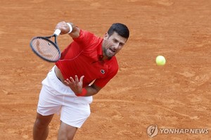 조코비치, 몬테카를로 마스터스 16강 안착…알카라스는 기권