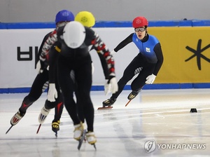 엇갈린 희비…황대헌, 팀킬 논란 여파? 국대 승선 불발→박지원 1위 [리부트]