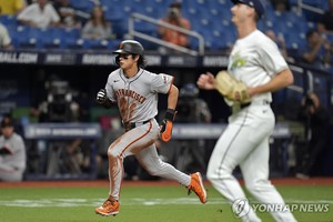 이정후, MLB 통산 1호 도루에 4경기 연속 안타