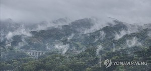 비 그치면 다시 &apos;황사&apos;…화요일 새벽부터 국내 유입(내일 날씨 예보)