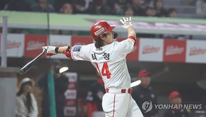 SSG 최정, 467호 홈런…이승엽 감독과 KBO 통산 홈런 공동 1위(종합)