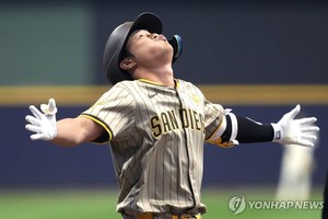 샌디에이고 김하성, 시즌 3호 홈런＋고의사구 출루(종합)