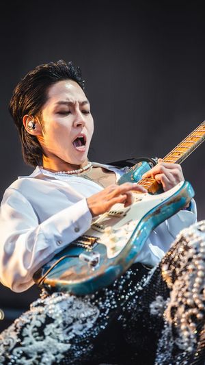 "홍대 첫공연 관객 20명"…&apos;7주년&apos; 더로즈, 美 코첼라서 K밴드 존재감