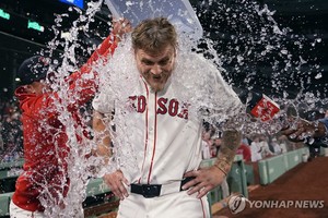 MLB 보스턴-클리블랜드전, 1시간49분 소요…14년 만의 최단시간