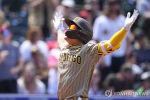 샌디에이고 김하성, 시즌 4호포로 통산 40홈런…팀은 역전패