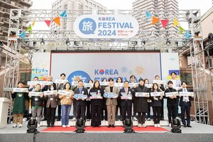 문체부, 일본 &apos;골든위크&apos; 계기 서울 주요 관광지 불편 사항 점검