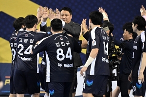 두산, SK 꺾고 핸드볼 H리그 통합 챔피언…9시즌 연속 우승