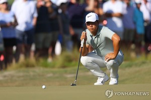 김주형, US오픈 골프대회 2R 공동 9위…우즈는 컷 탈락