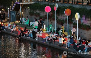 전국 늦더위에 남부 중심 곳곳 소나기…낮 최고 33도(오늘 날씨 예보)