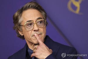 &apos;동조자&apos; 다우니 주니어·탈북 다큐 &apos;비욘드…&apos;, 에미상 불발(종합)