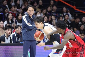 안준호 감독 "이름값에 상관없다…에너지 뿜어낼 선수를 선발로"