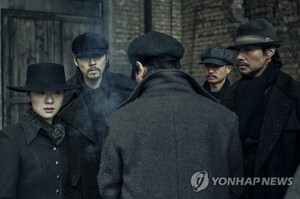 [주말극장가] &apos;하얼빈&apos; 개봉 2주 차에도 관객몰이 계속