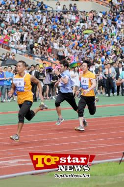 2만여명의 팬들의 함성과 함께 개최된 &apos;아이돌스타 육상선수권대회&apos; 녹화현장