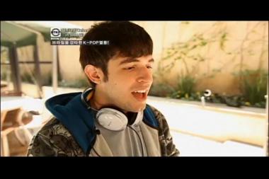 비스트(BEAST) 이기광, 휠체어 투혼으로 브라질 녹였다