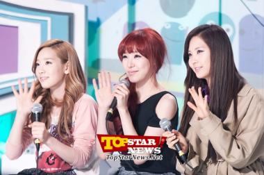 소녀시대(SNSD) 태티서, &apos;우리 팬들 반가워요~&apos; …MBC MUSIC 쇼 챔피언 생방송 현장 [K-POP PHOTO]