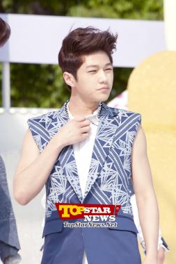 인피니트(INFINITE) 엘, &apos;열심히 춤 췄더니 땀이 뻘뻘&apos; …2012 희망 TV SBS 생방송 현장 [K-POP PHOTO]