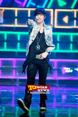 BTOB&apos;s Yuk Sung Jae, &apos;charismatic although he looks cute&apos; Mnet M Countdown Live Show [KPOP]