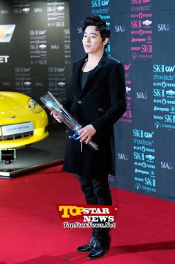 조정석(Cho Jung Seok), ‘뉴 아이콘 선정돼서 어뜩하지~’ … 2012 스타일 아이콘 어워즈 현장 [KSTAR PHOTO]