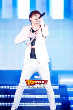 Infinite&apos;s Sung Kyu, &apos;Rising in strength as a vocalist&apos;...2012 Hallyu Dream Concert in Gyeongju [KPOP PHOTO]