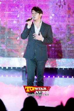 Urban Zakapa&apos;s Park Yongin, ‘Displaying a fantastic harmony’ … 2012 AIDS Prevention Campaign Concert [KPOP PHOTO]