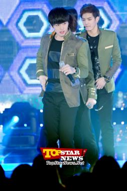 BTOB’s Yook Sung Jae, ‘His eyes are charming’ … 2012 AIDS Prevention Campaign Concert [KPOP PHOTO]
