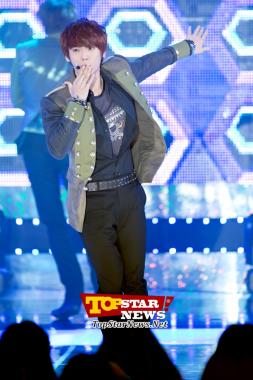 BTOB’s Lee Minhyuk, ‘He looks cool when he dances’ … 2012 AIDS Prevention Campaign Concert [KPOP PHOTO]