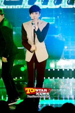 Park Jung Min, ‘Good looking gentleman’ … 2012 AIDS Prevention Campaign Concert [KPOP PHOTO]