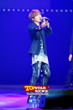 샤이니(SHINee) 온유, ‘좌중을 압도하는 무대 2012 K-POP 스타 수능 콘서트 현장 [KPOP PHOTO]
